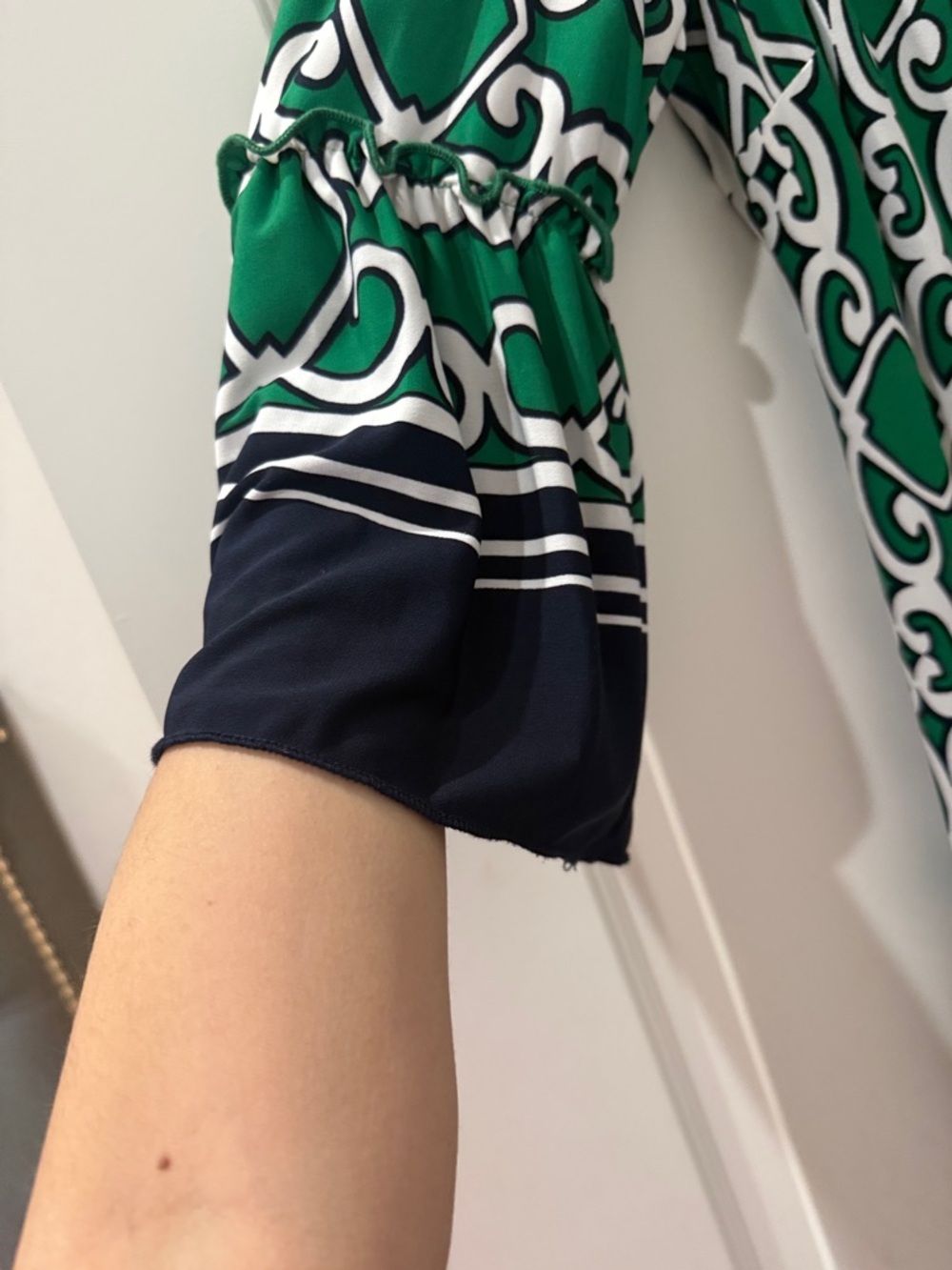 Enfocus Studio Green White Navy Geometric Long Sleeve Shift Dress - Picture 2 of 4
